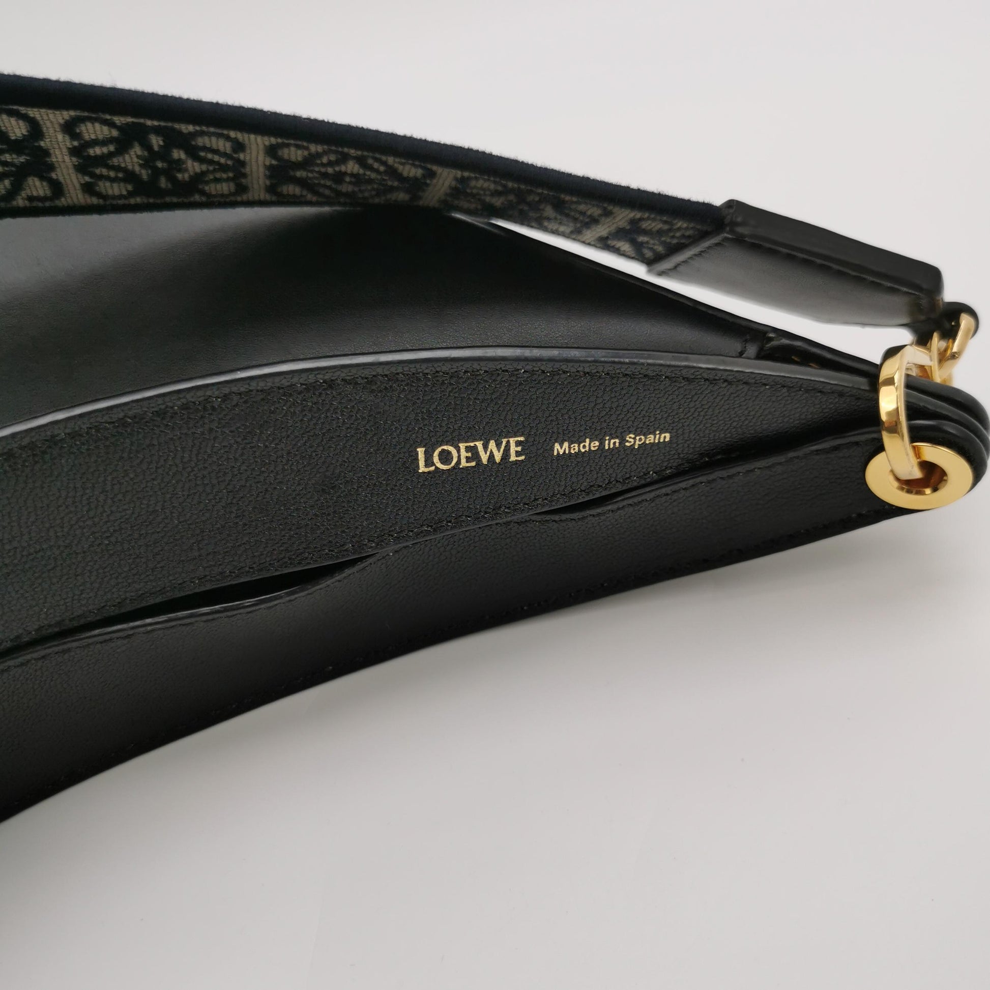 Loewe Luna Shoulder Bag Black