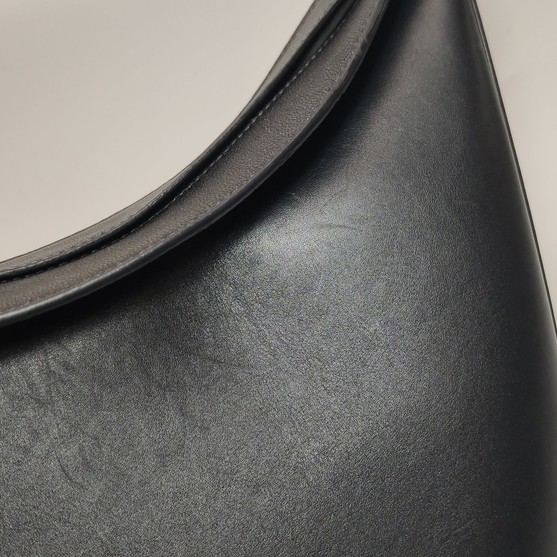 Loewe Luna Shoulder Bag Black