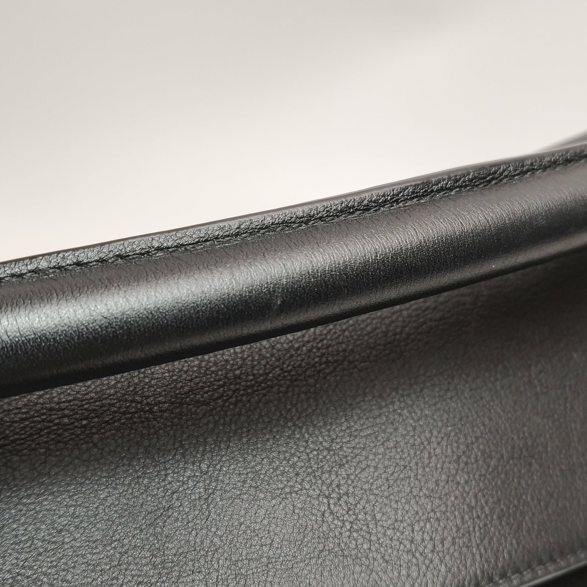 Loewe Puzzle Medium Classic Calfskin Black SHW