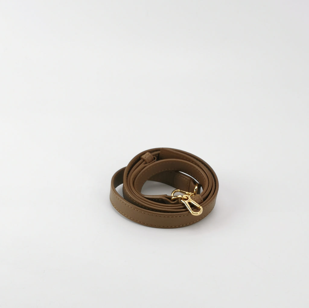 Loewe Pebble Bucket Mini Smooth Calfskin Oak