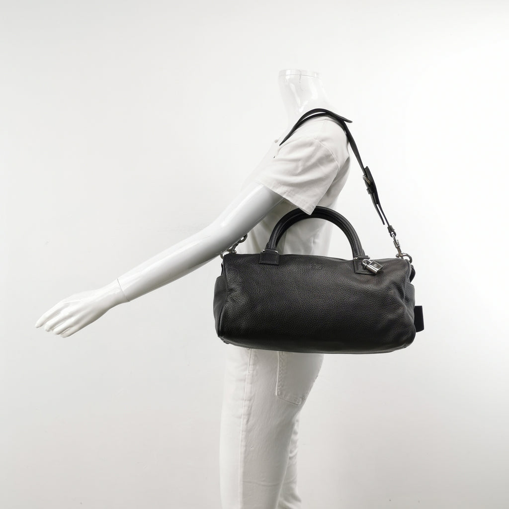 Loewe Amazona East West Duffle Grained