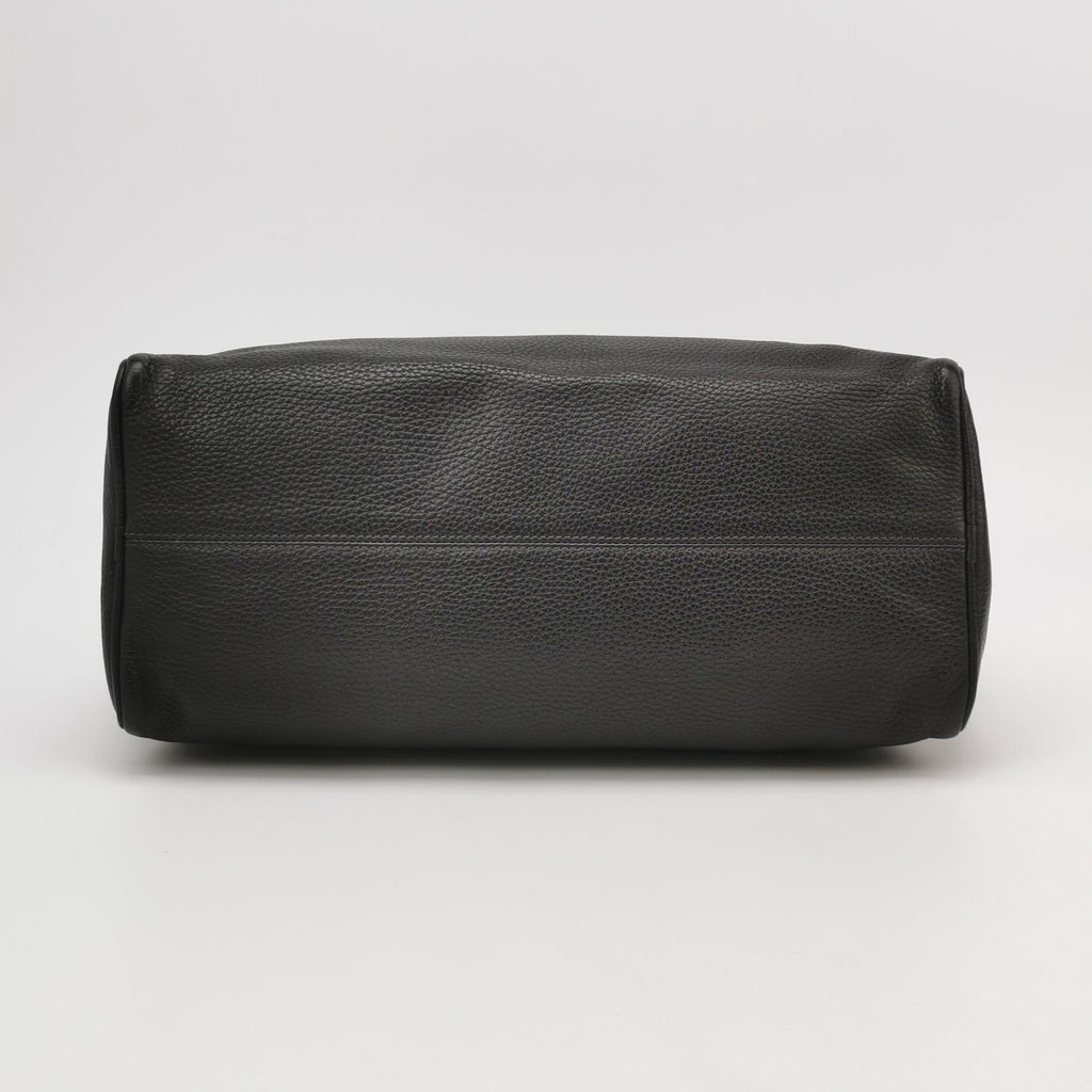 Loewe Amazona East West Duffle Grained