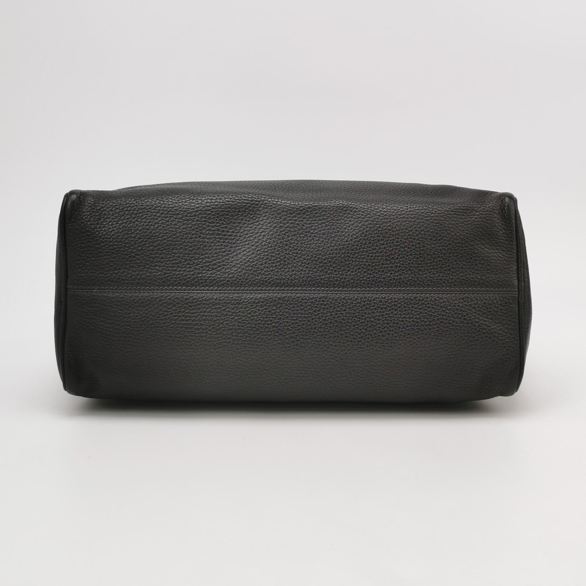 Loewe Amazona East West Duffle Grained