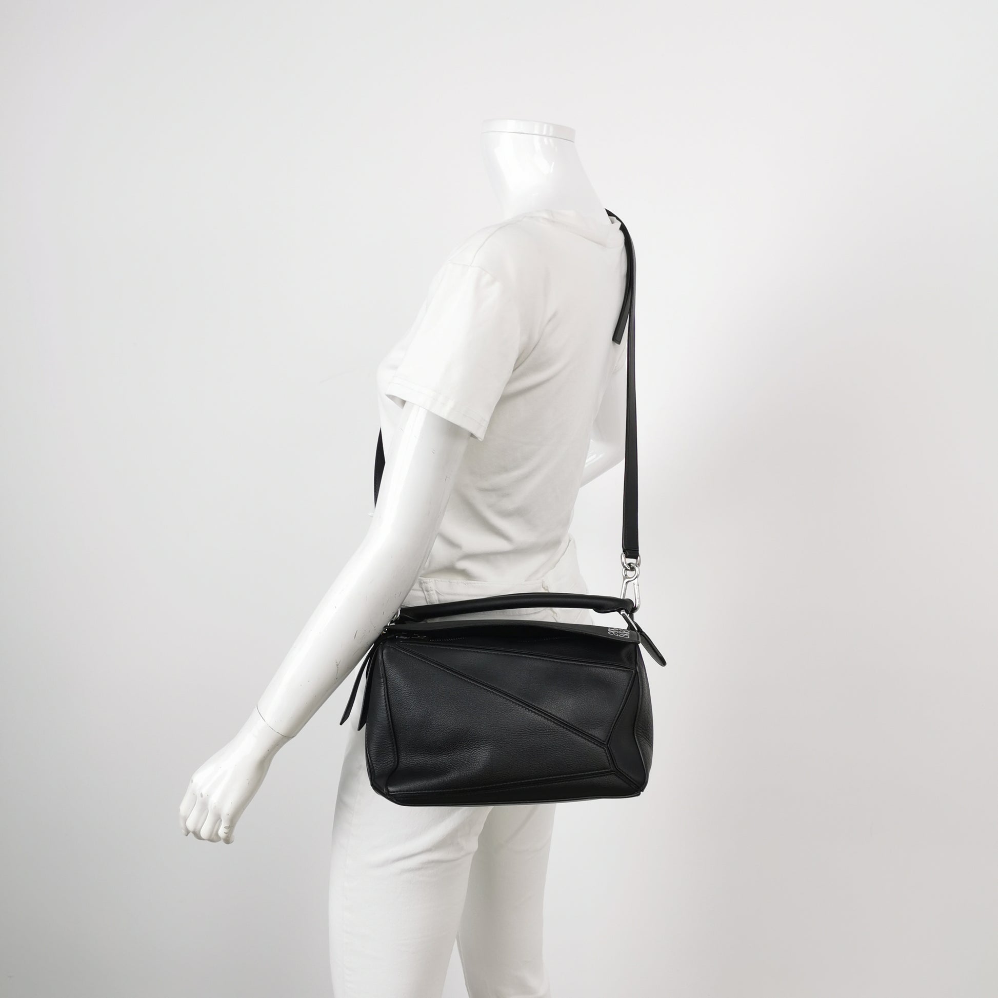 Loewe Puzzle Small Classic Calfskin Black SHW