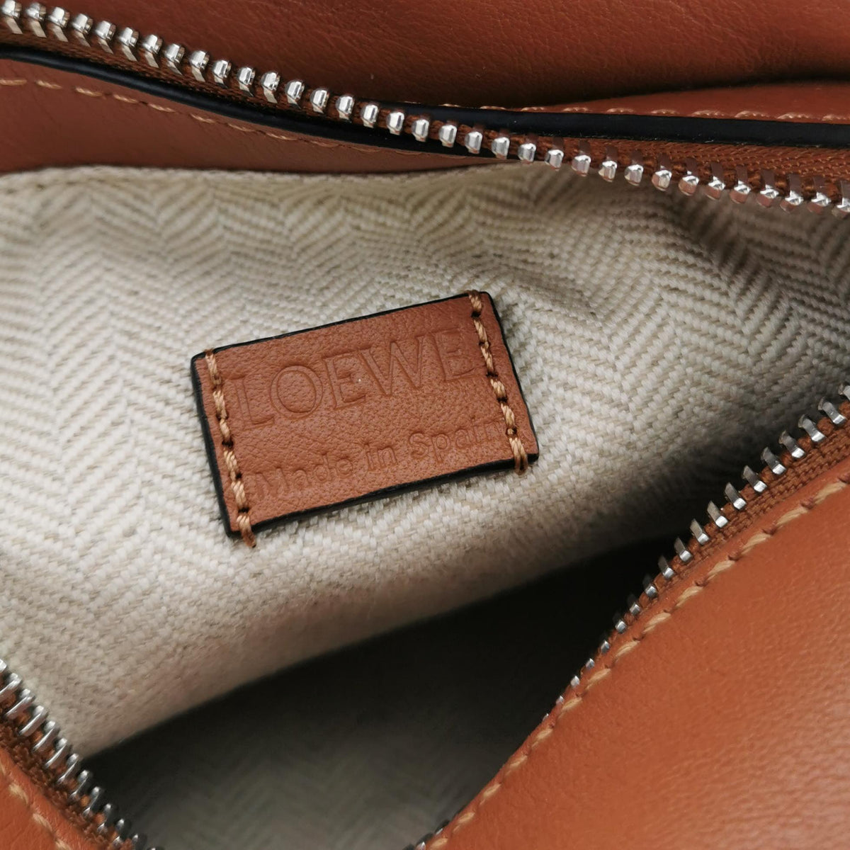 Loewe Puzzle Edge Mini Tan