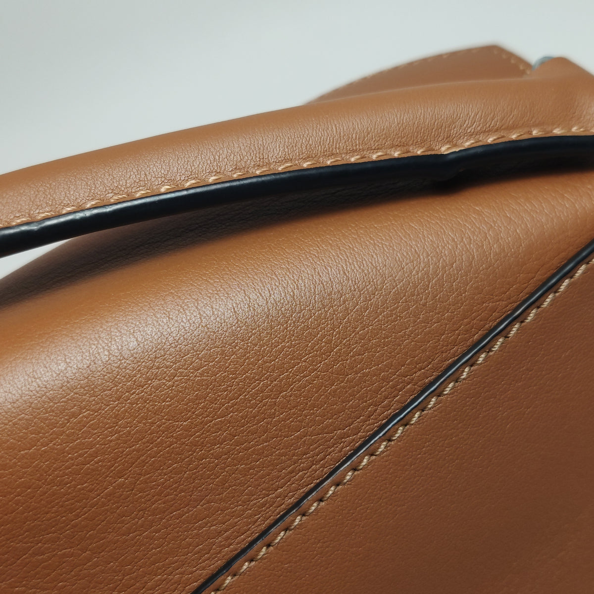 Loewe Puzzle Edge Mini Tan