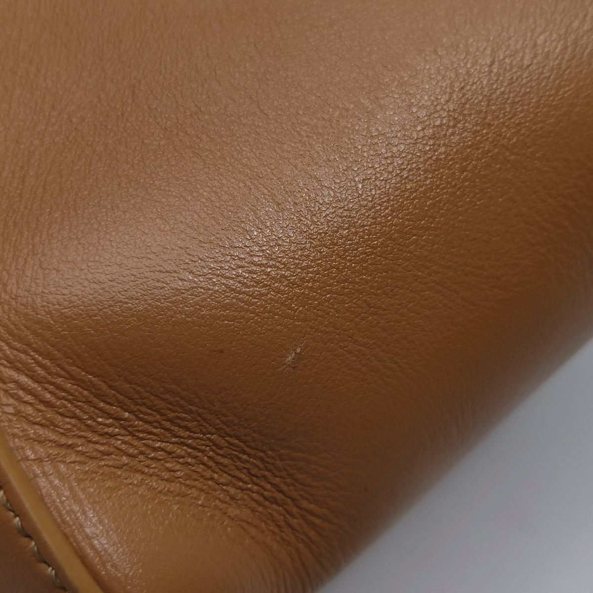 Loewe Puzzle Fold Medium Caramel