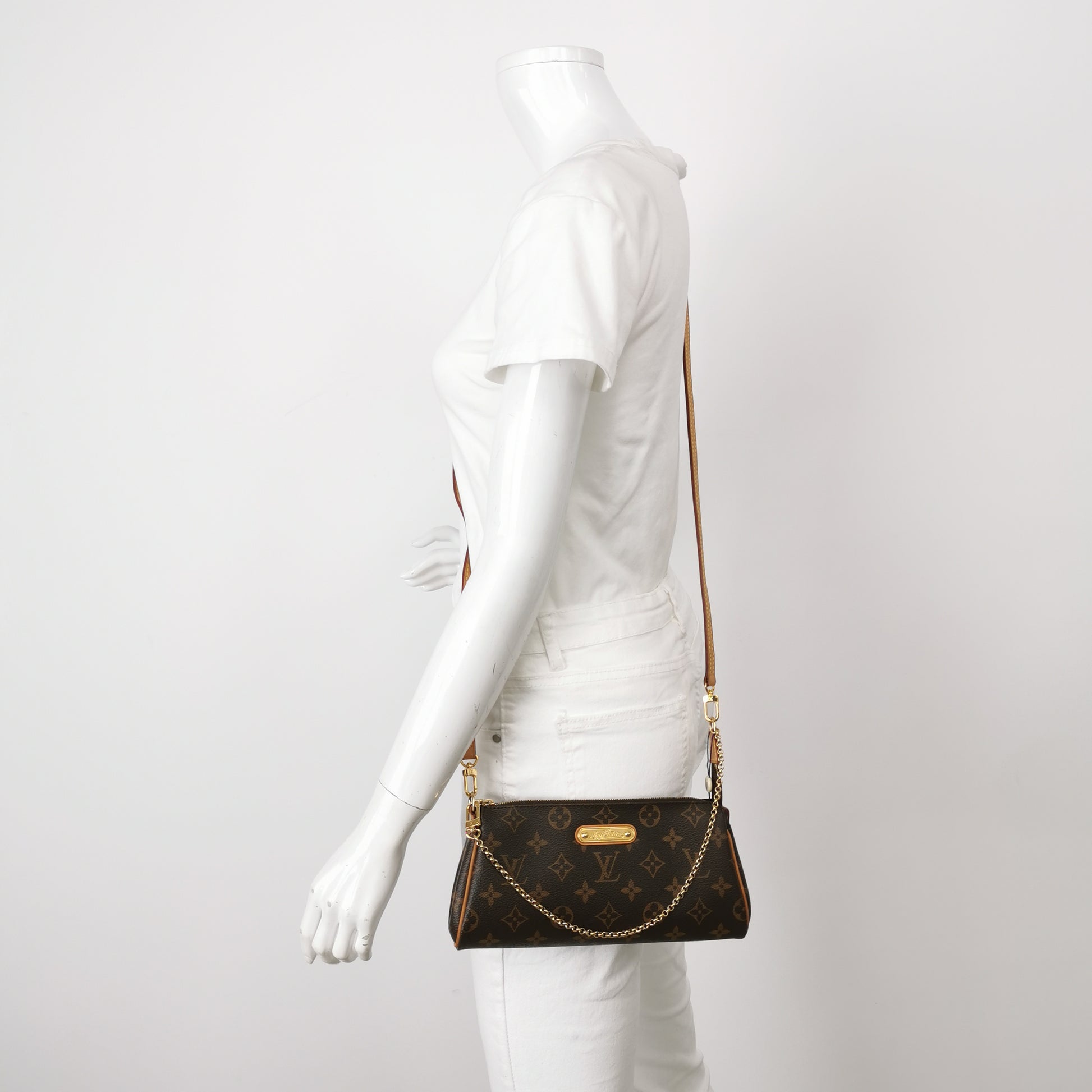 Louis Vuitton Eva Clutch Monogram