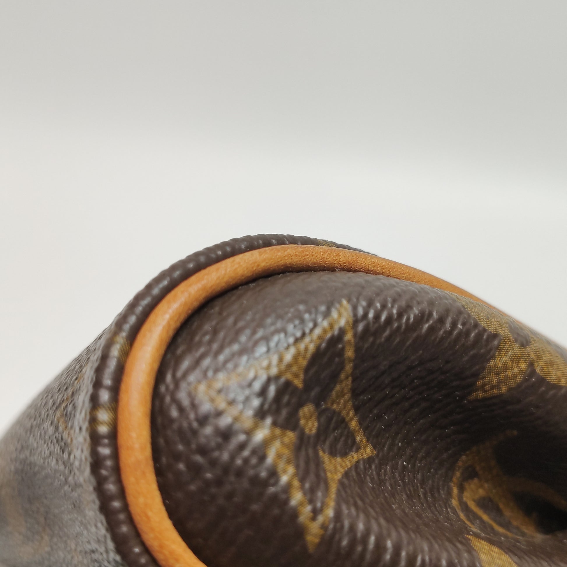 Louis Vuitton Eva Clutch Monogram