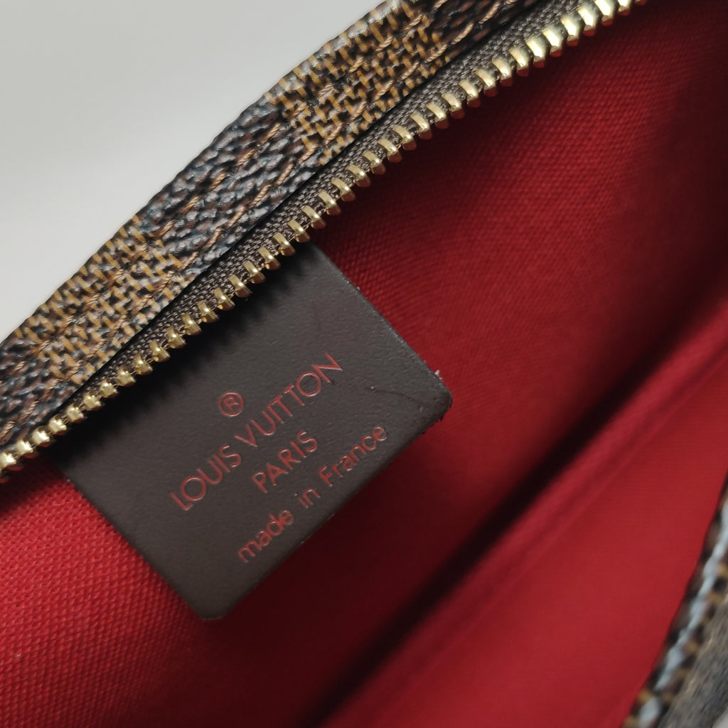 Louis Vuitton Navona Pochette Damier Ebene