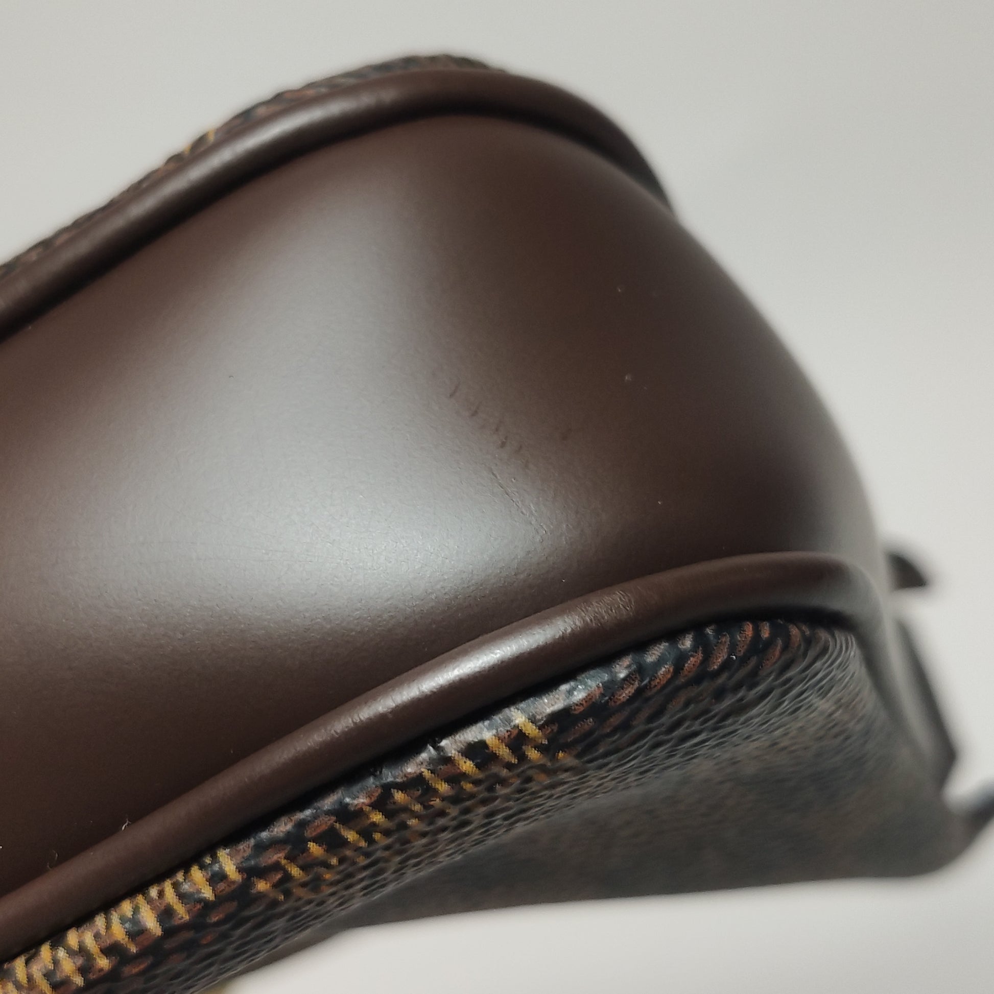 Louis Vuitton Navona Pochette Damier Ebene