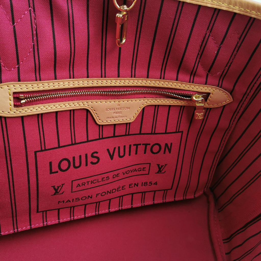 Louis Vuitton Neverfull PM Monogram w Pouch