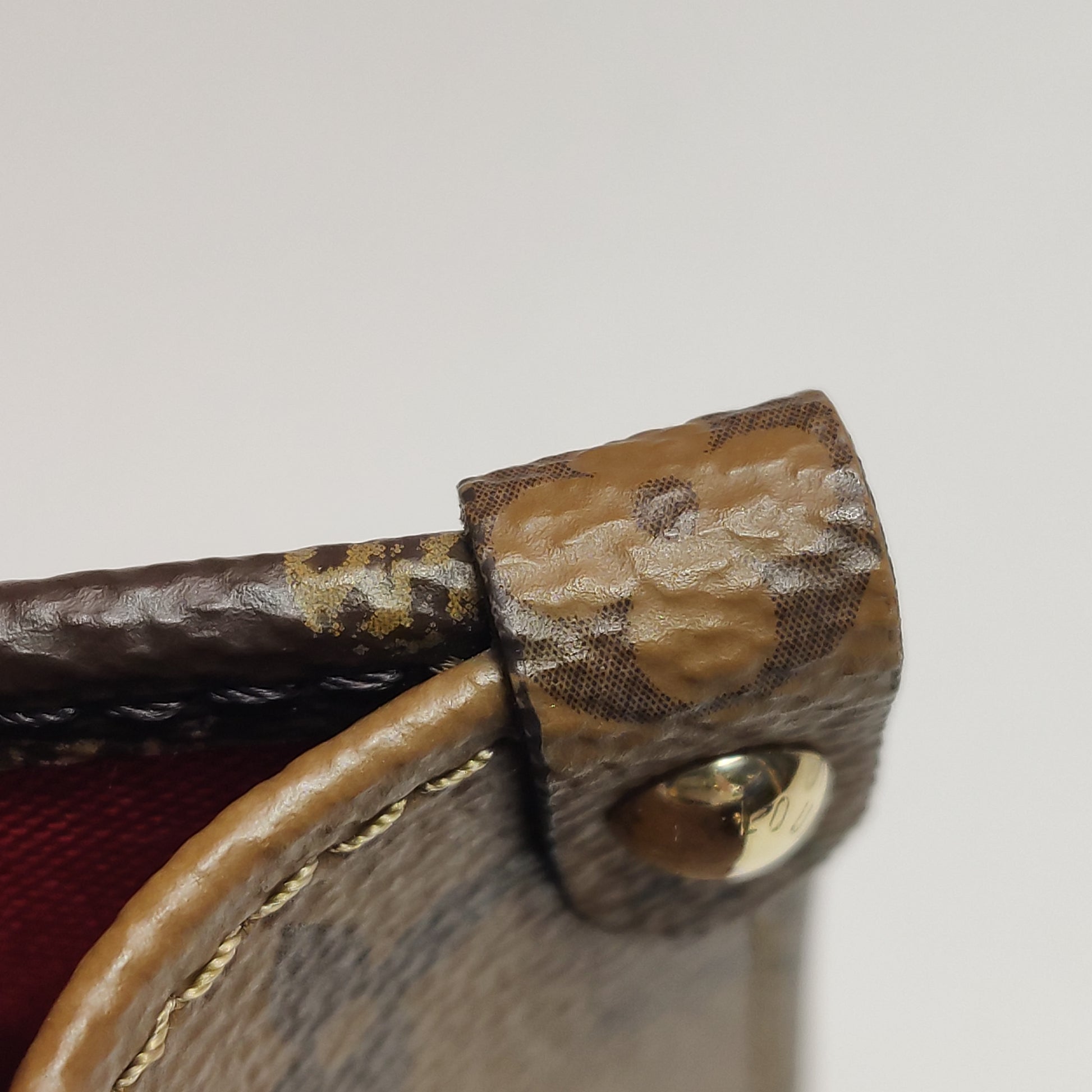 Louis Vuitton On The Go BB Reverse Monogram