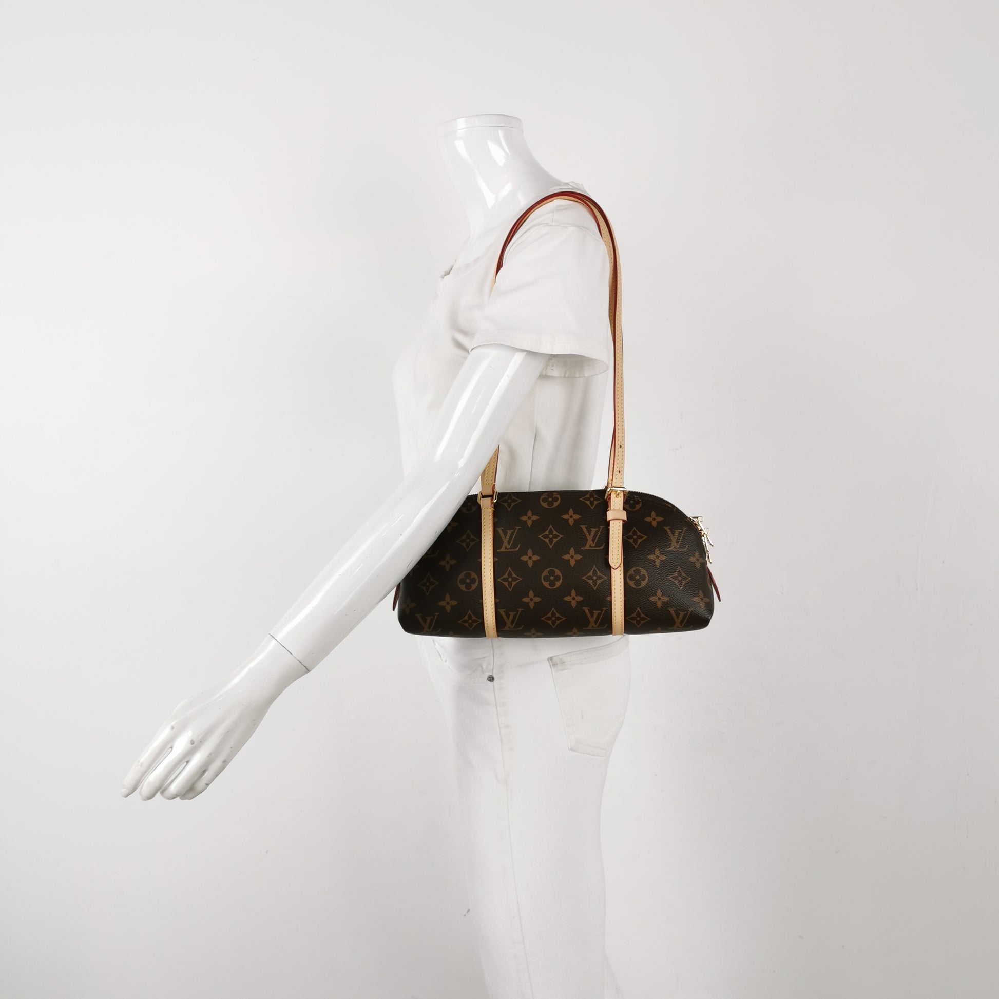 Louis Vuitton Squire East West Monogram