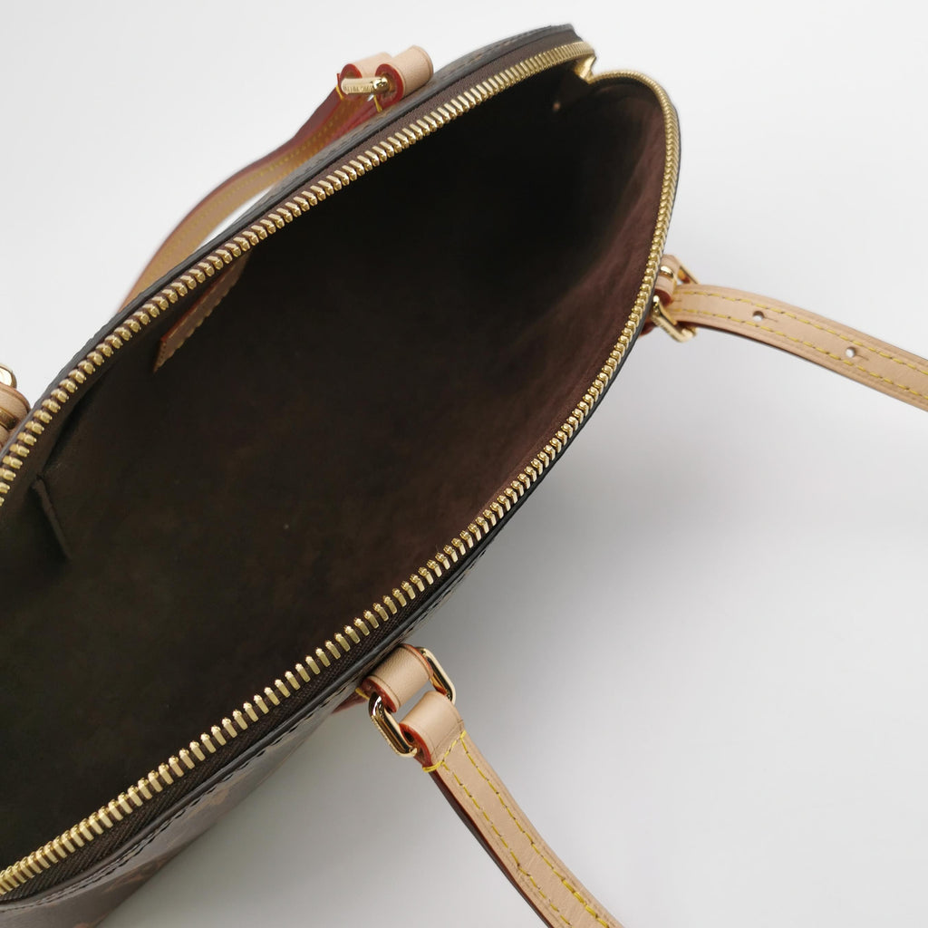 Louis Vuitton Squire East West Monogram