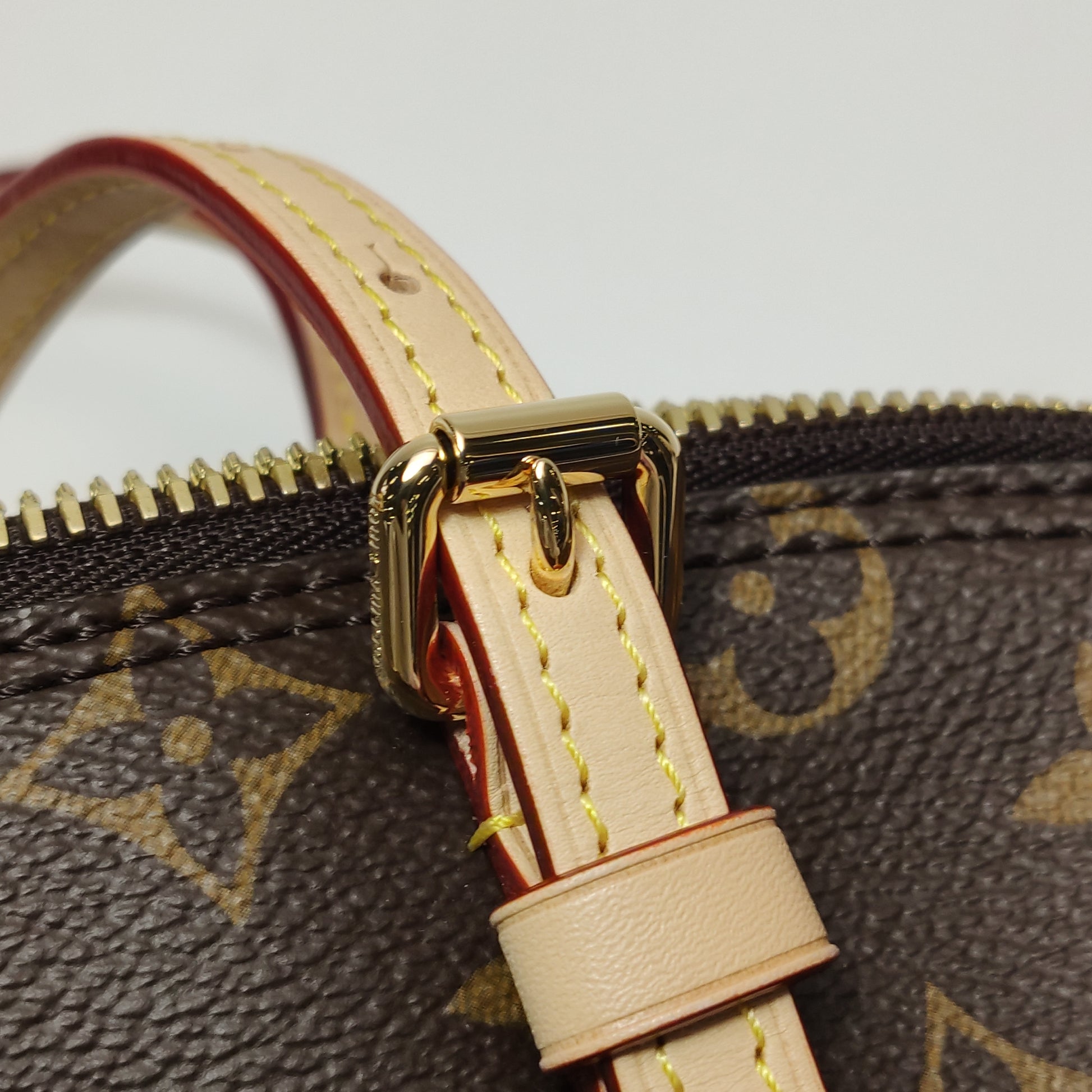 Louis Vuitton Squire East West Monogram