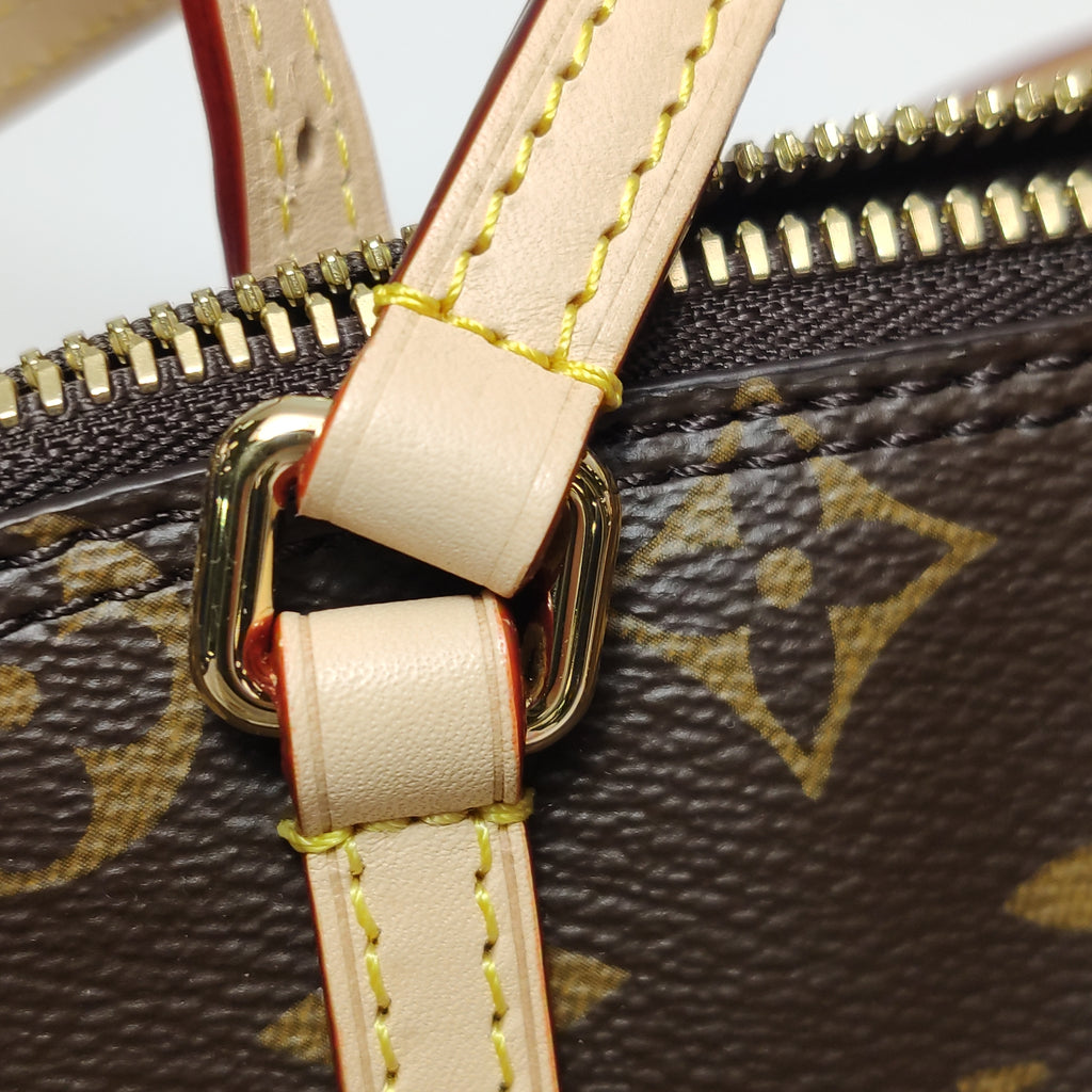 Louis Vuitton Squire East West Monogram