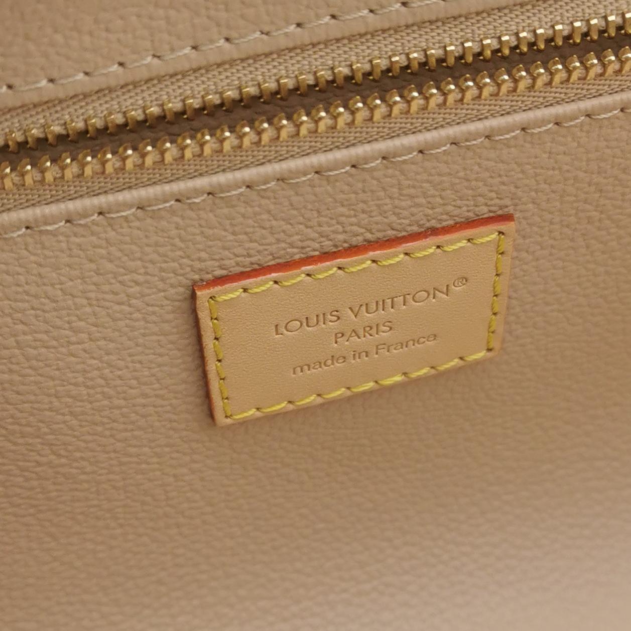 Louis Vuitton Dopp Kit Toilet Pouch Monogram