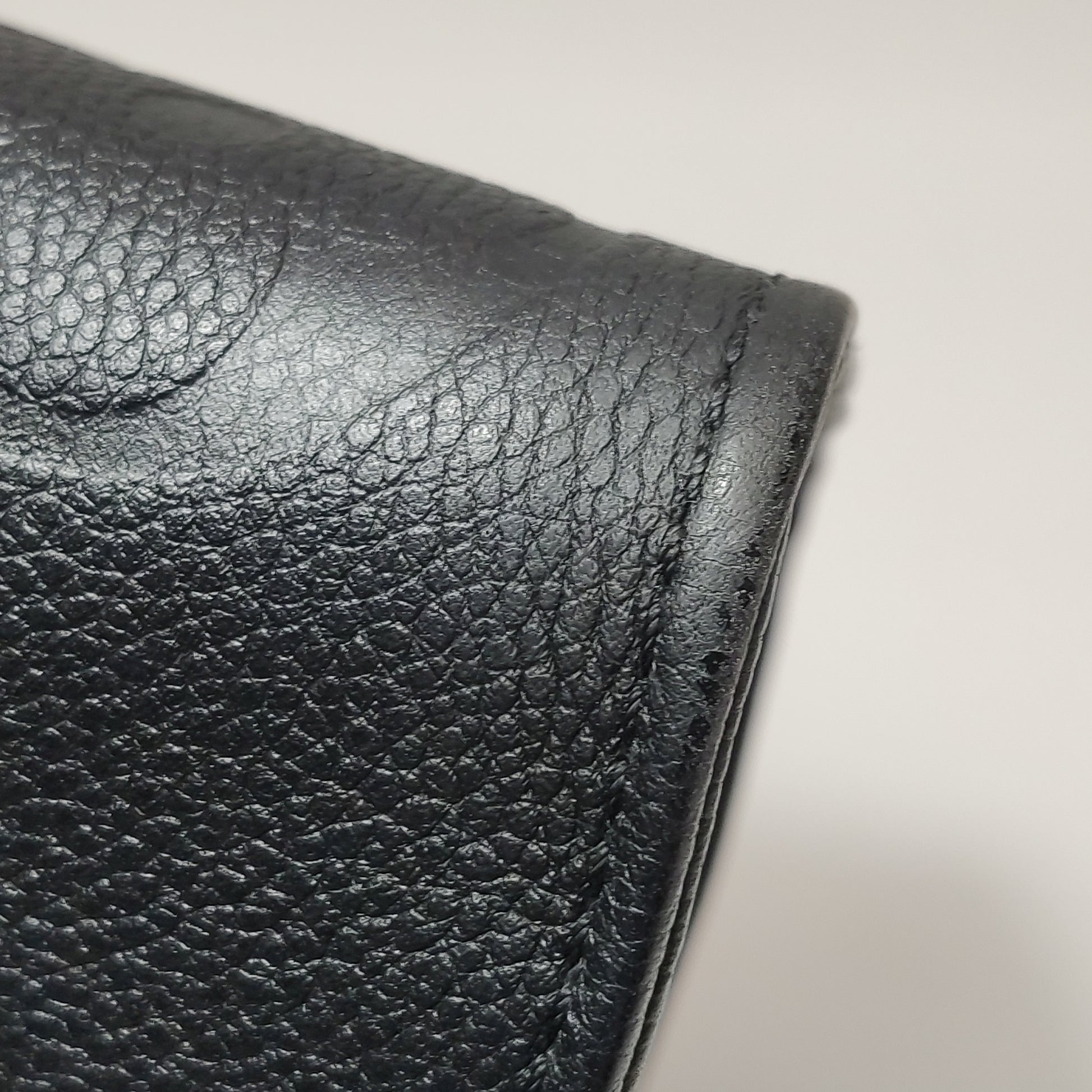Louis Vuitton On The Go East West Empreinte