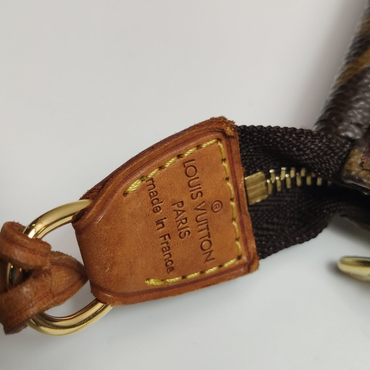 Louis Vuitton Pochette Monogram