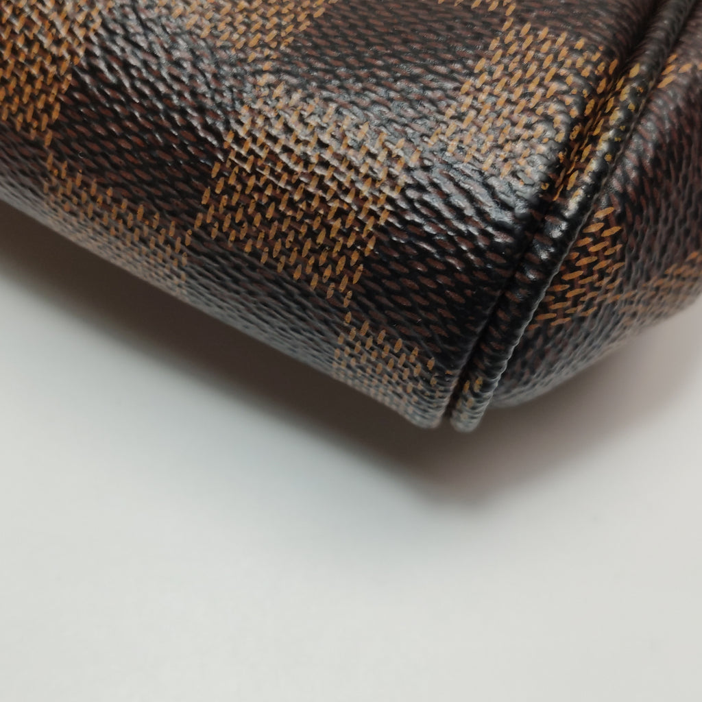 Louis Vuitton Favorite PM Damier Ebene