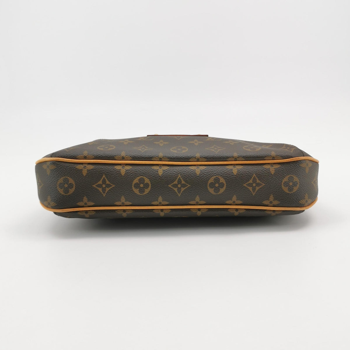 Louis Vuitton Thames PM Monogram