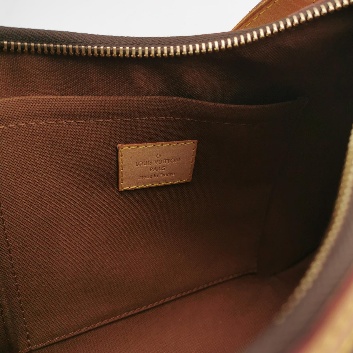 Louis Vuitton Thames PM Monogram
