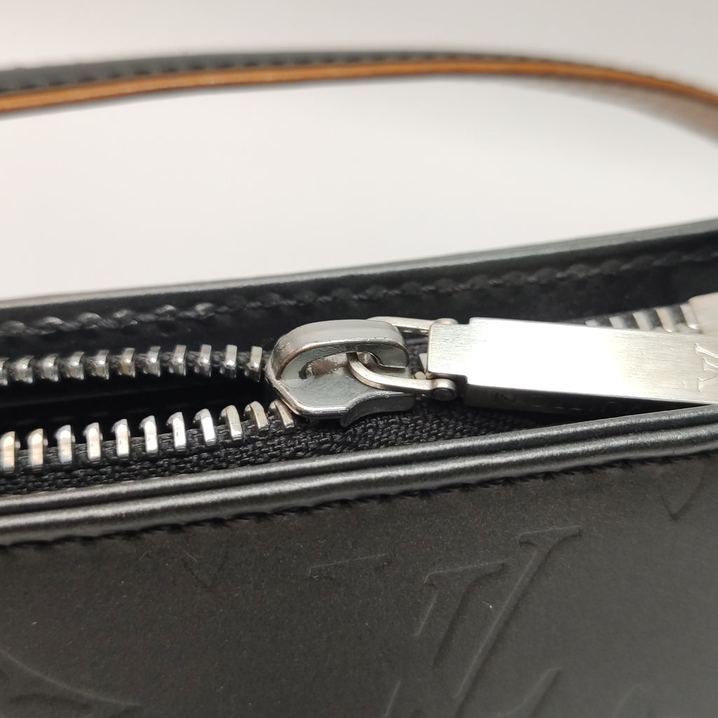 Louis Vuitton Mat Fowler Pochette Black
