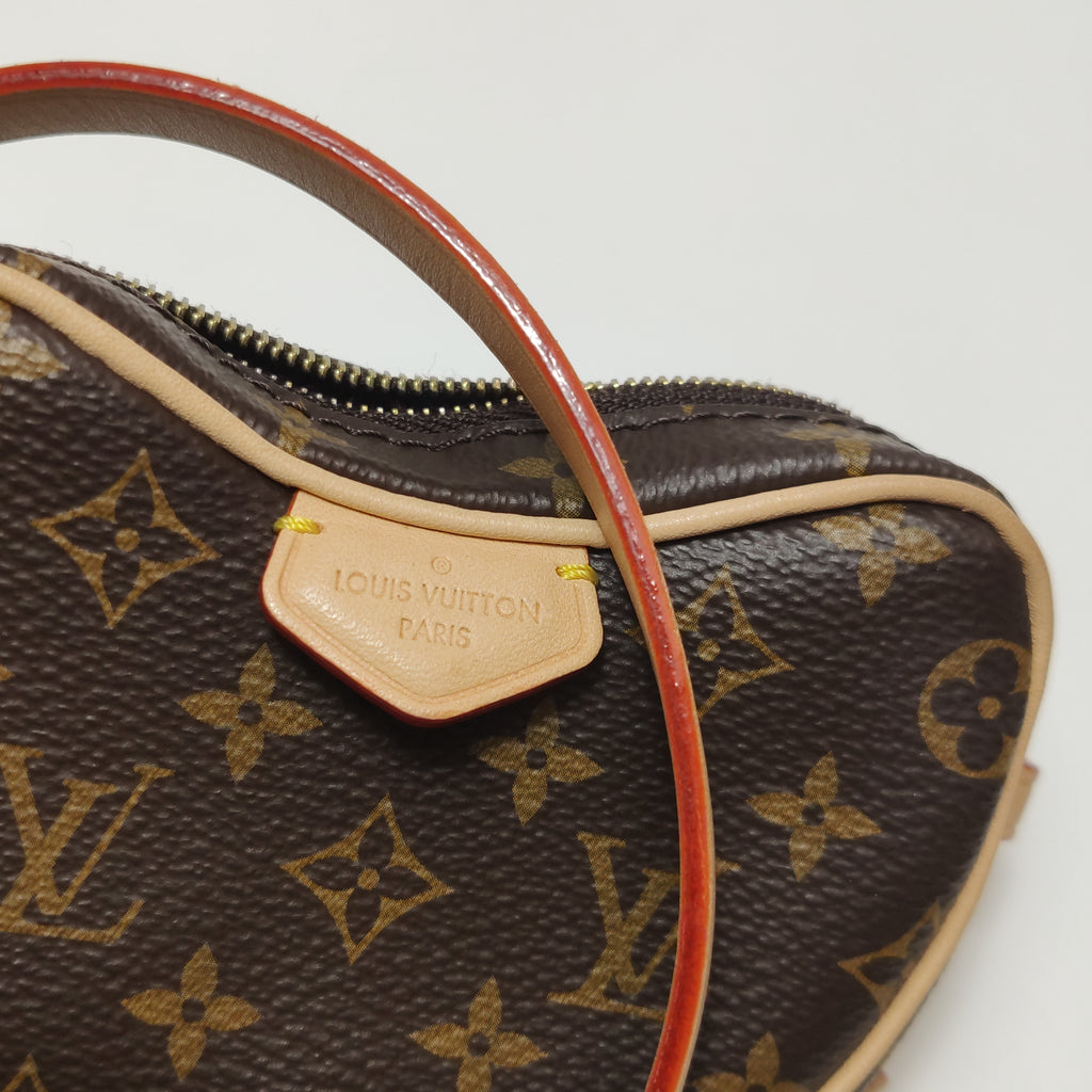 Louis Vuitton Croissant MM NM Monogram