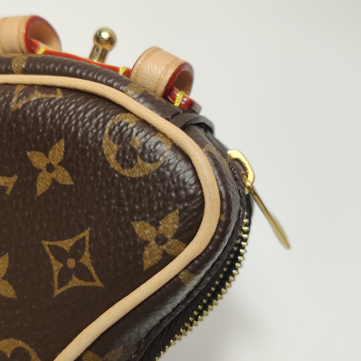 Louis Vuitton Croissant MM NM Monogram