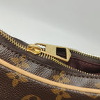 Louis Vuitton Croissant MM NM Monogram
