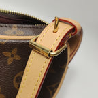 Louis Vuitton Croissant MM NM Monogram