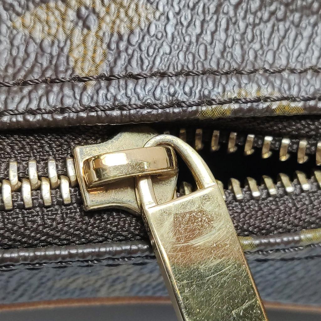 Louis Vuitton Croissant MM Monogram