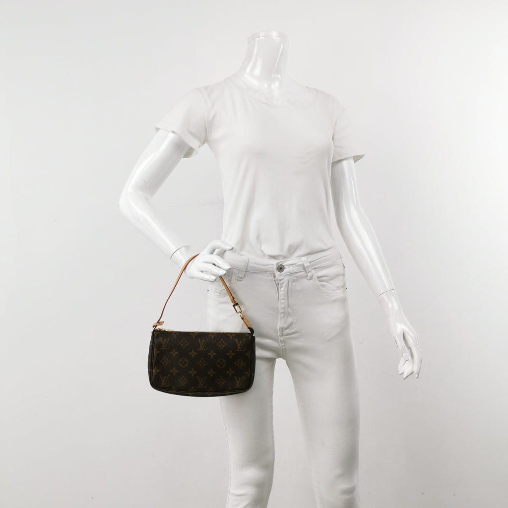 Louis Vuitton Pochette Accessoires Monogram