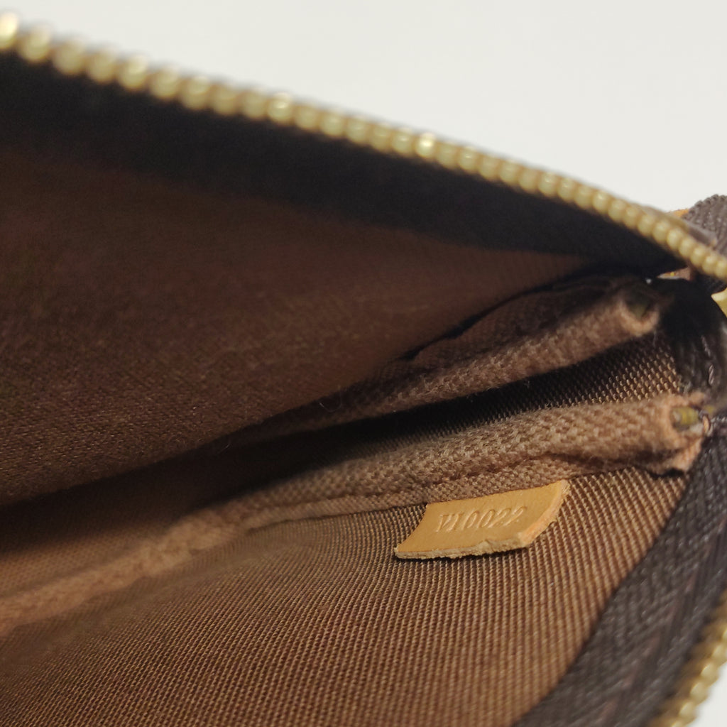Louis Vuitton Pochette Accessoires Monogram