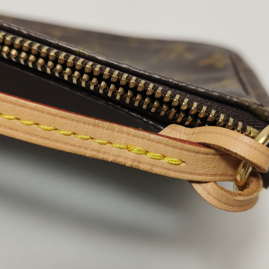 Louis Vuitton Pochette Accessoires Monogram