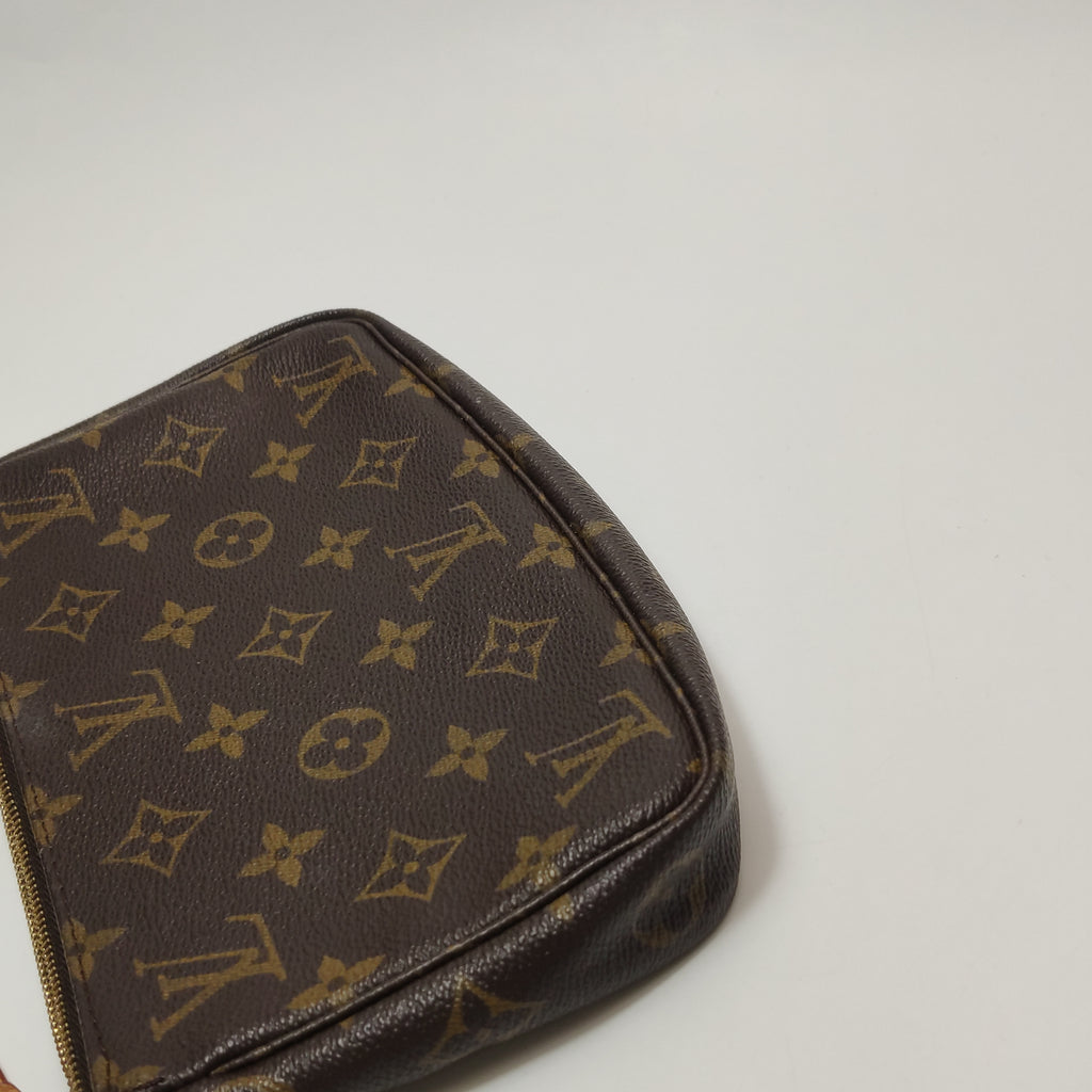 Louis Vuitton Pochette Accessoires Monogram