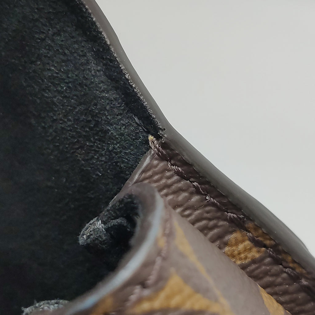 Louis Vuitton Tilsitt Reverse Monogram