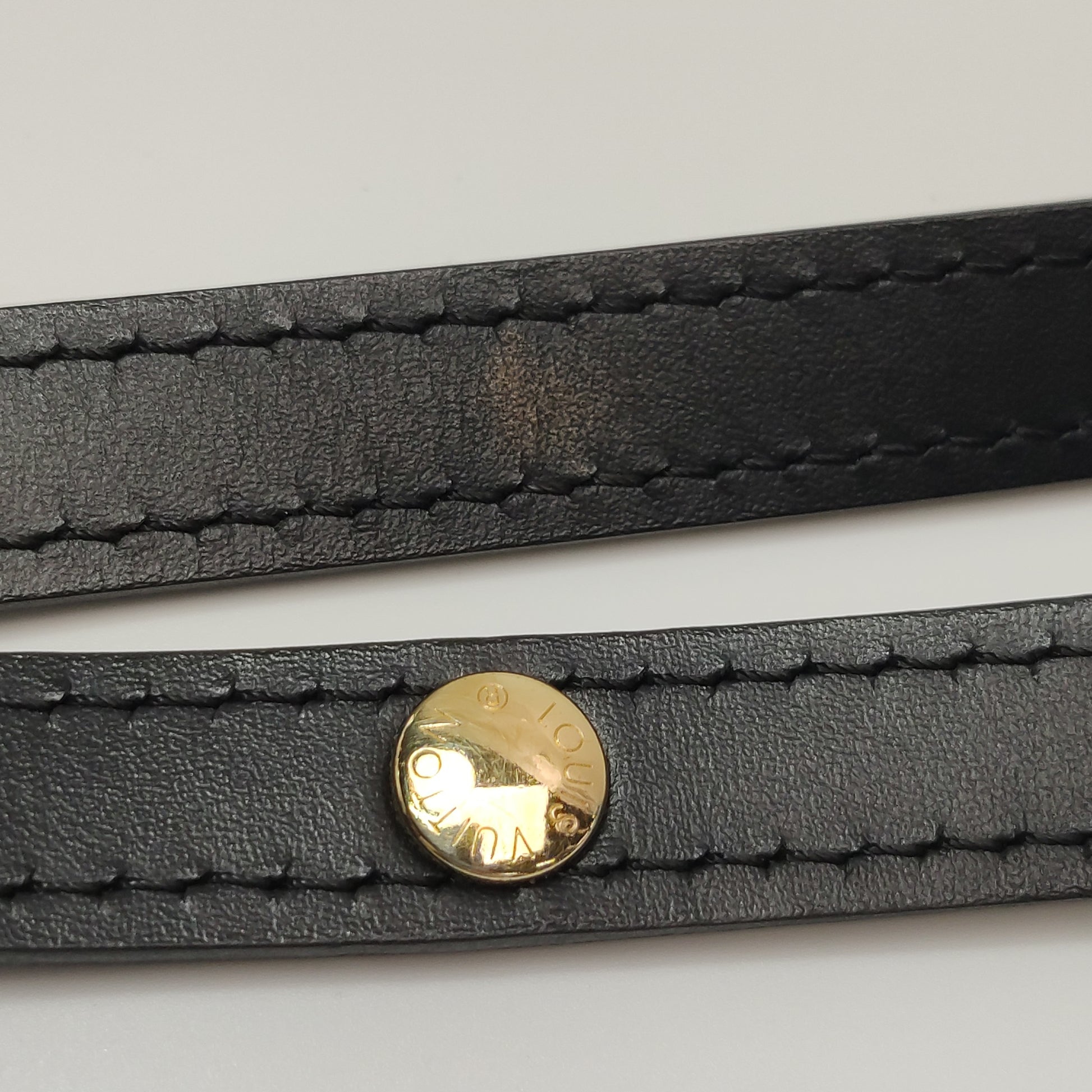 Louis Vuitton Tilsitt Reverse Monogram