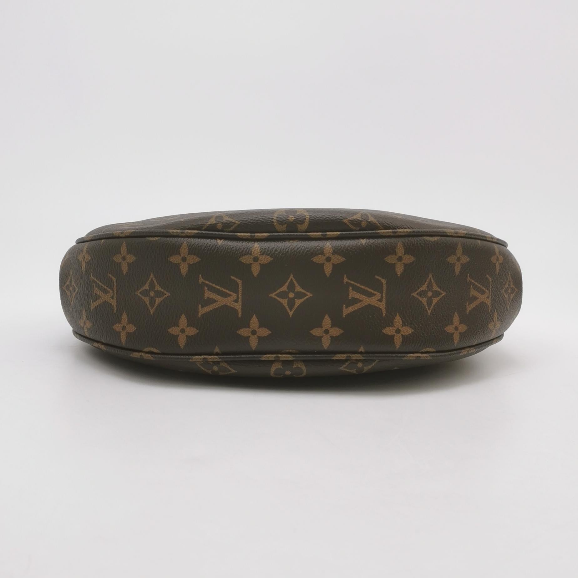 Louis Vuitton Looping Monogram