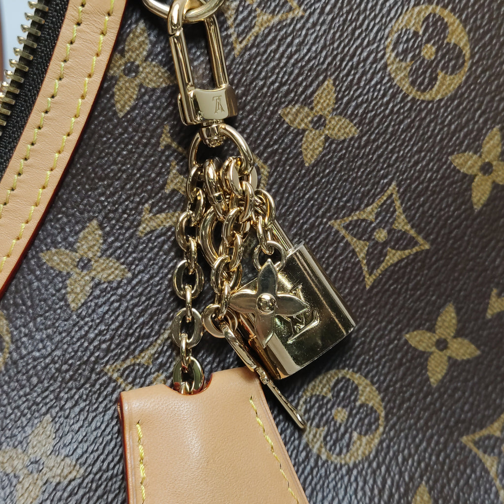 Louis Vuitton Looping Monogram