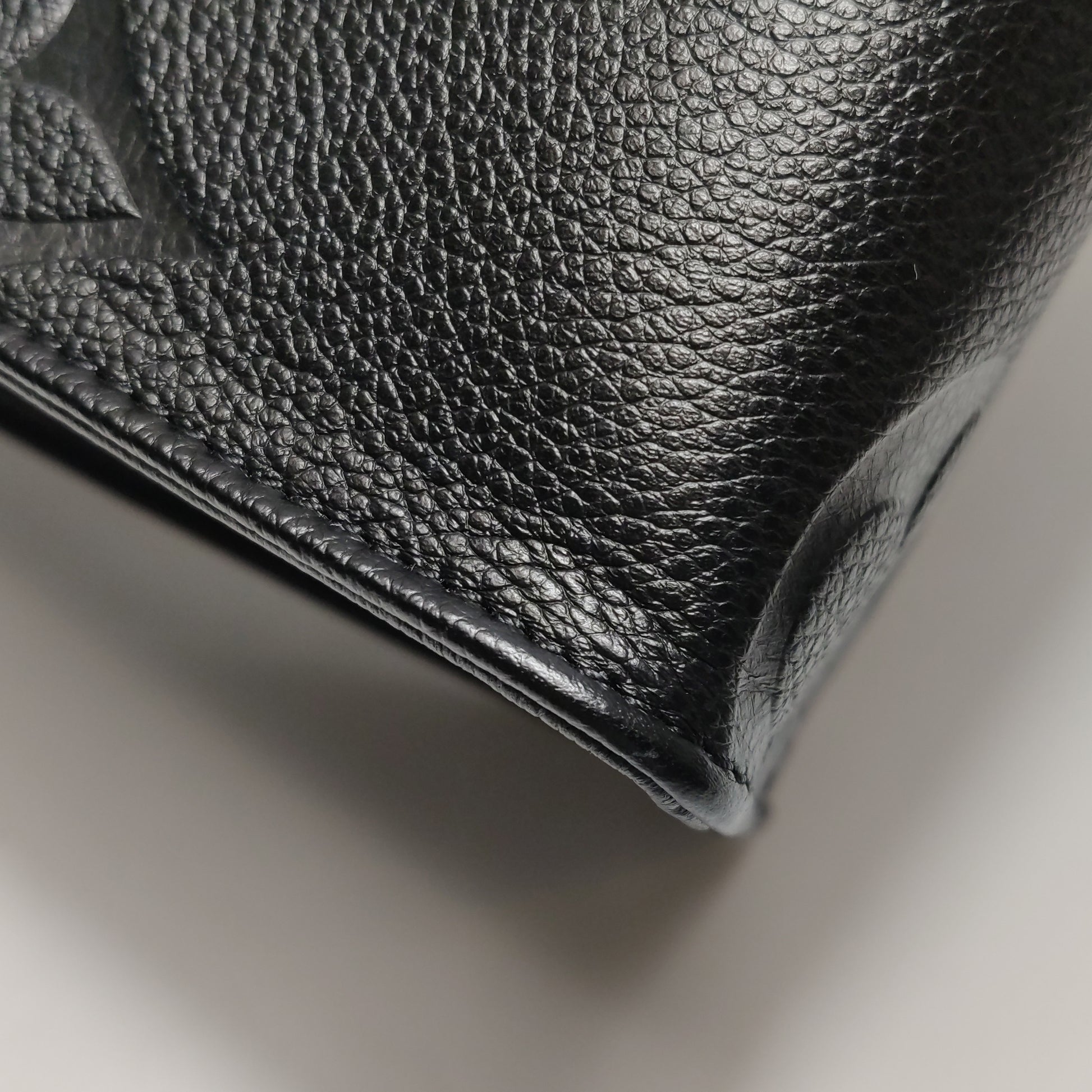 Louis Vuitton On The Go PM Empreinte