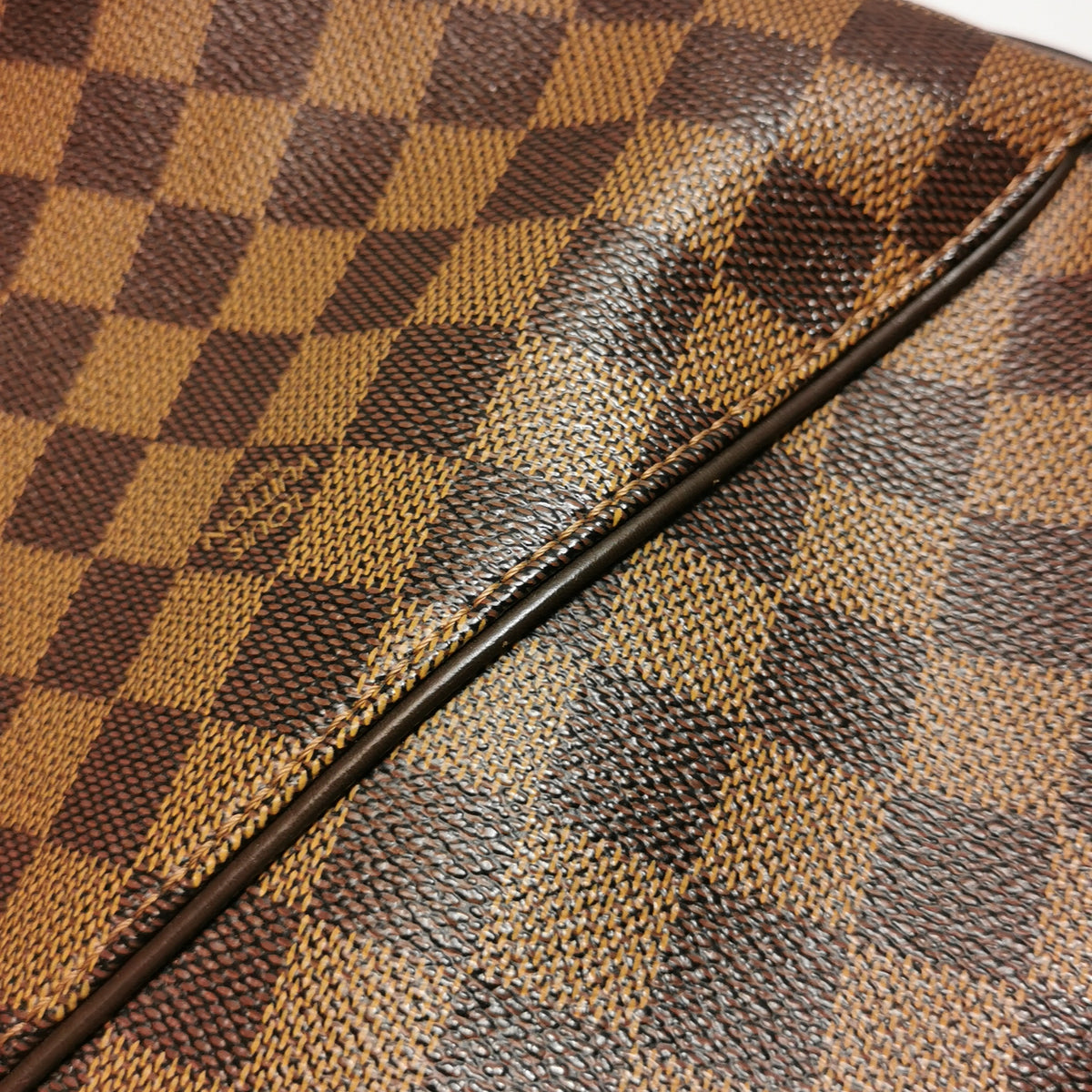 Louis Vuitton Thames GM Damier Ebene