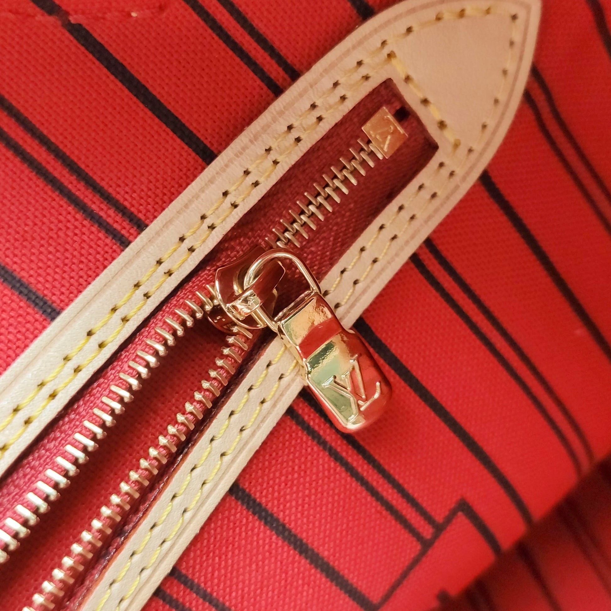 Louis Vuitton Neverfull MM Monogram