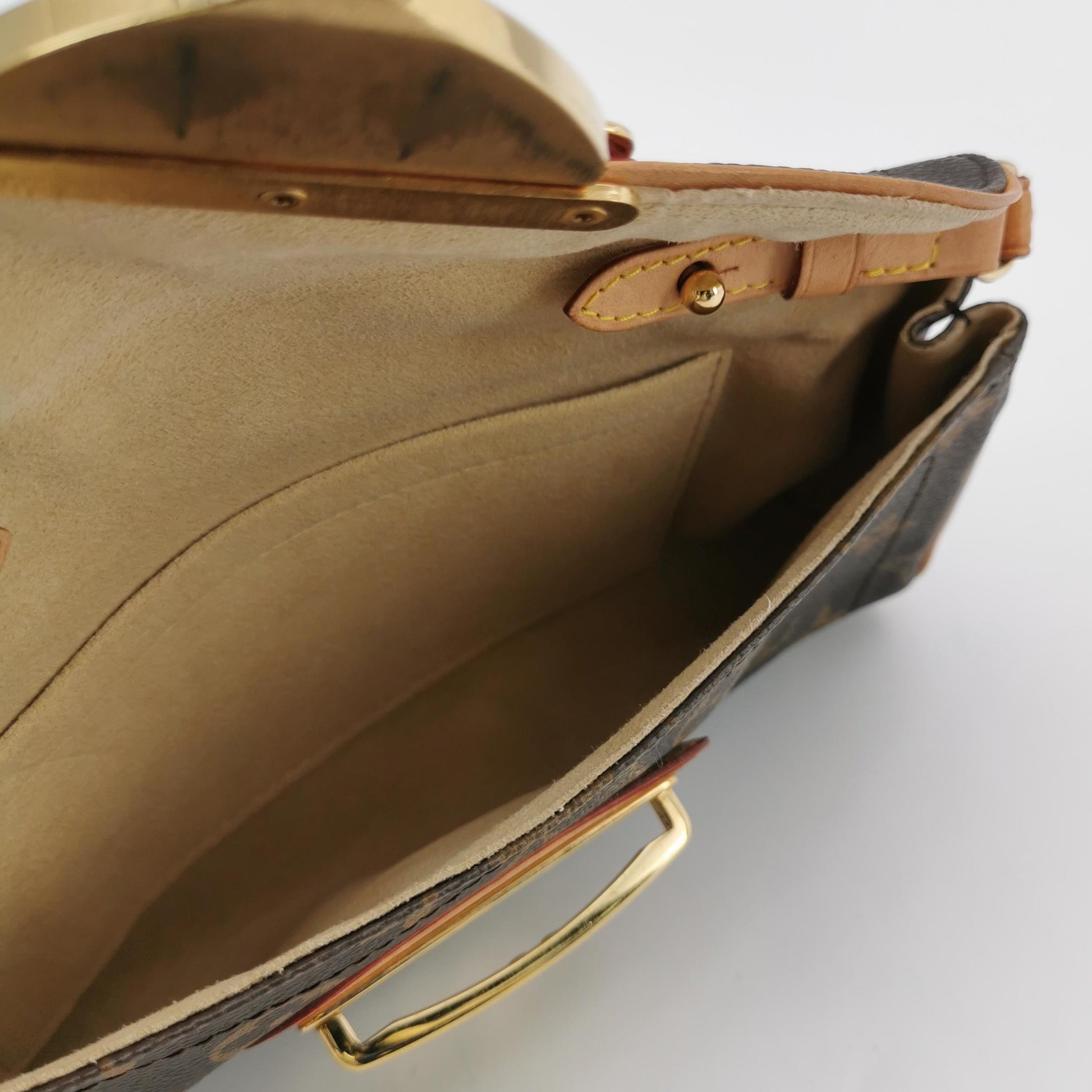 Louis Vuitton Beverly Monogram