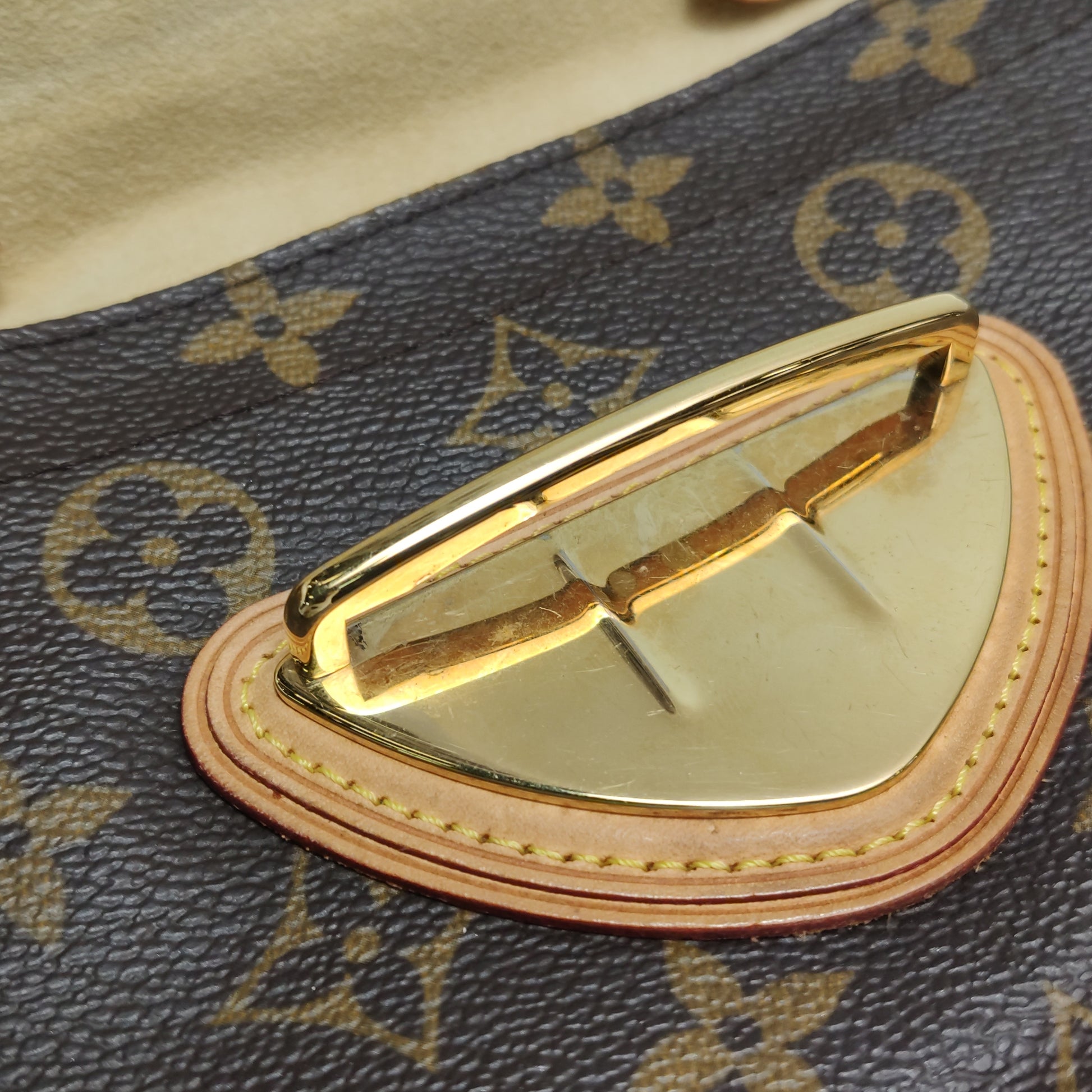 Louis Vuitton Beverly Monogram
