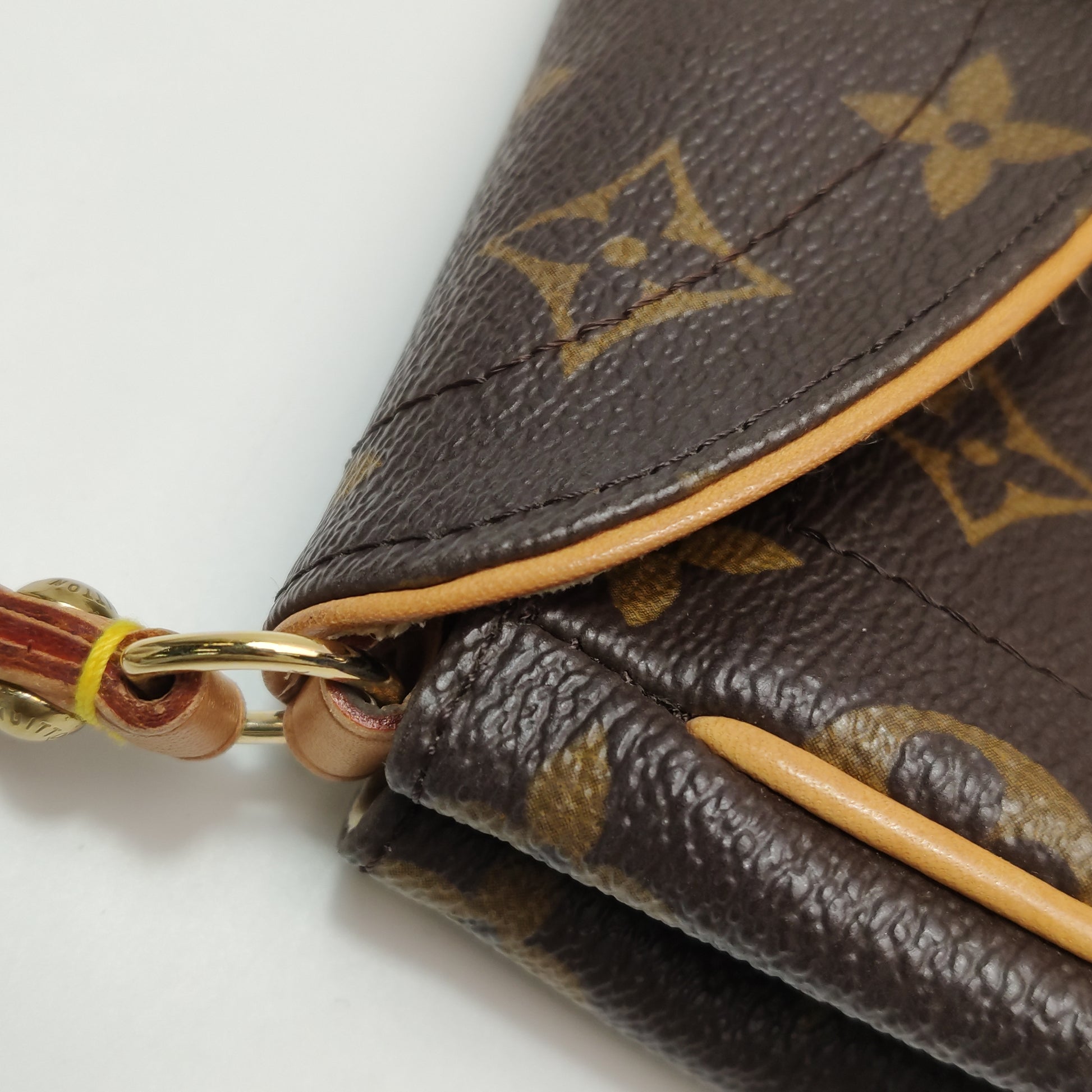 Louis Vuitton Beverly Monogram