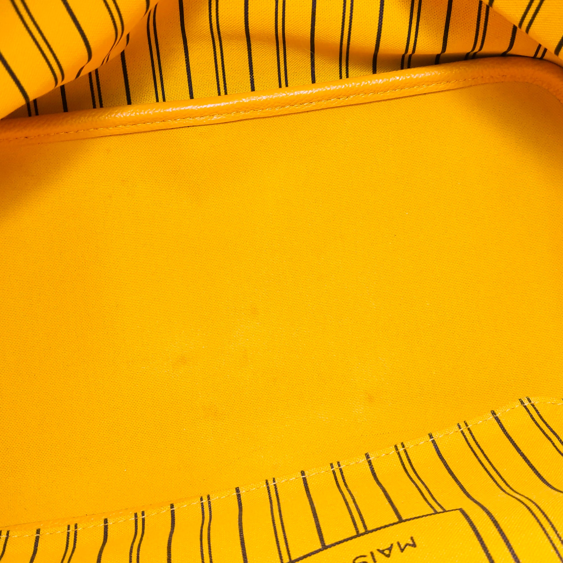 Louis Vuitton Neverfull Bandouliere Inside Out Monogram Jaune Safran