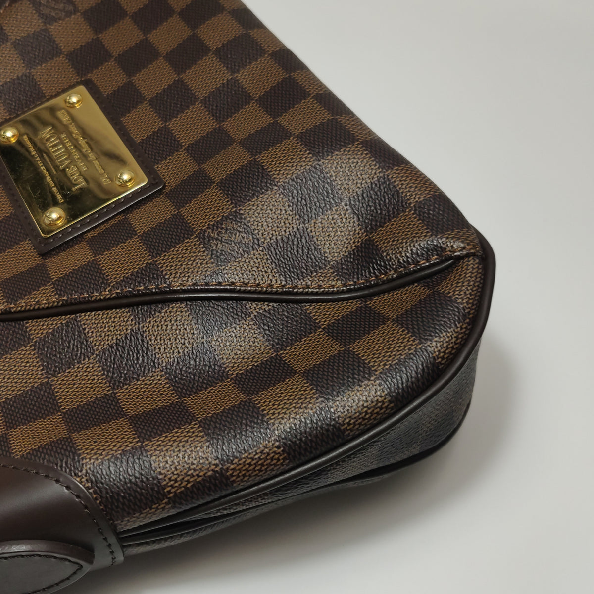 Louis Vuitton Thames PM Damier Ebene