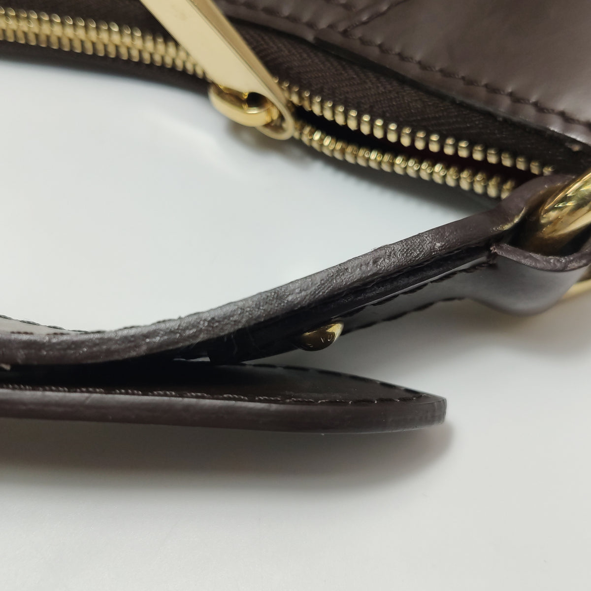 Louis Vuitton Thames PM Damier Ebene